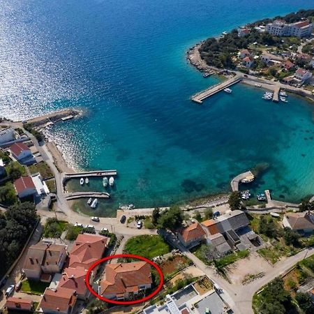 Apartments By The Sea Jakisnica, Pag - 21384 Lun  Exterior photo